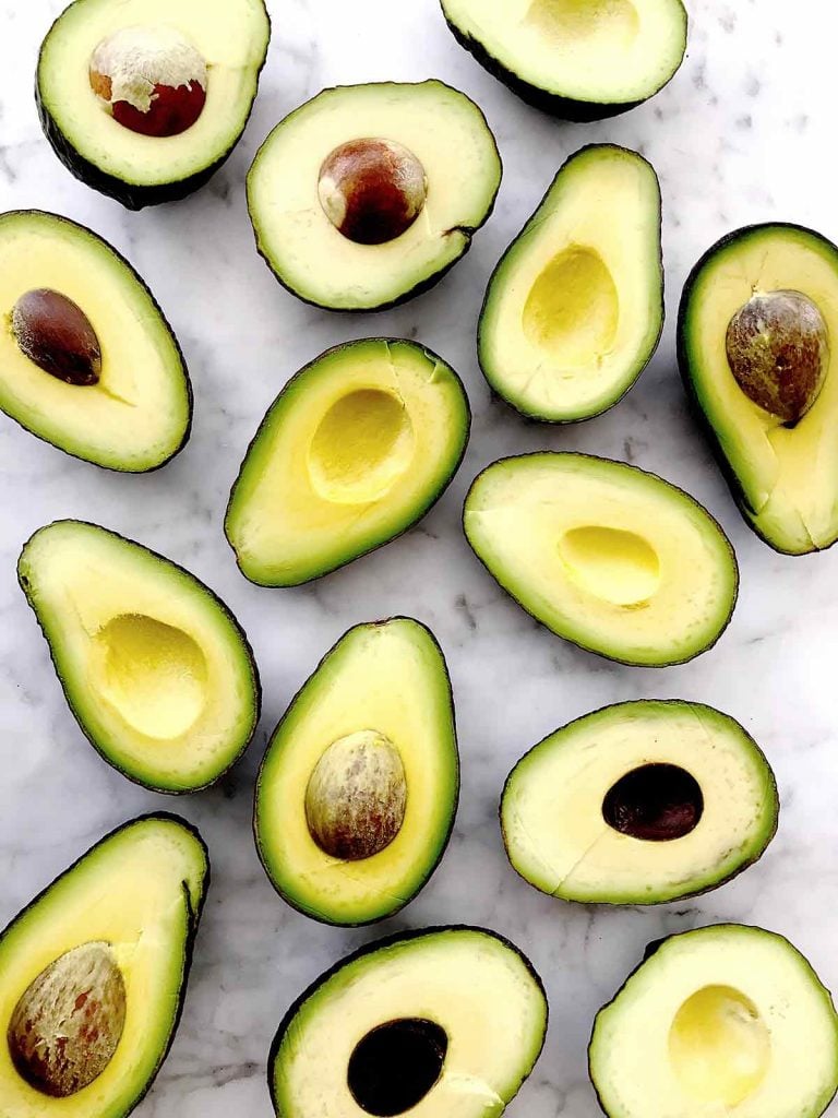 How to Choose a Ripe Avocado | foodiecrush.com 