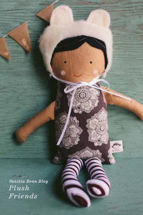 Handmade Plush Dolls from Vanilla Bean Blog via foodiecrush.com