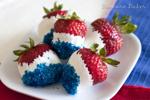 Red-White-And-Blue-Strawberries-2