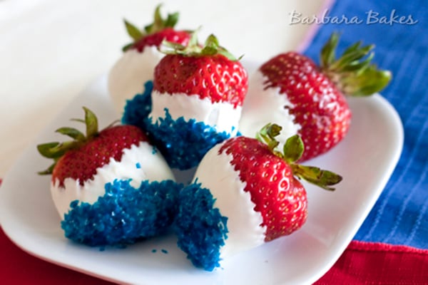 Red-White-And-Blue-Strawberries-2