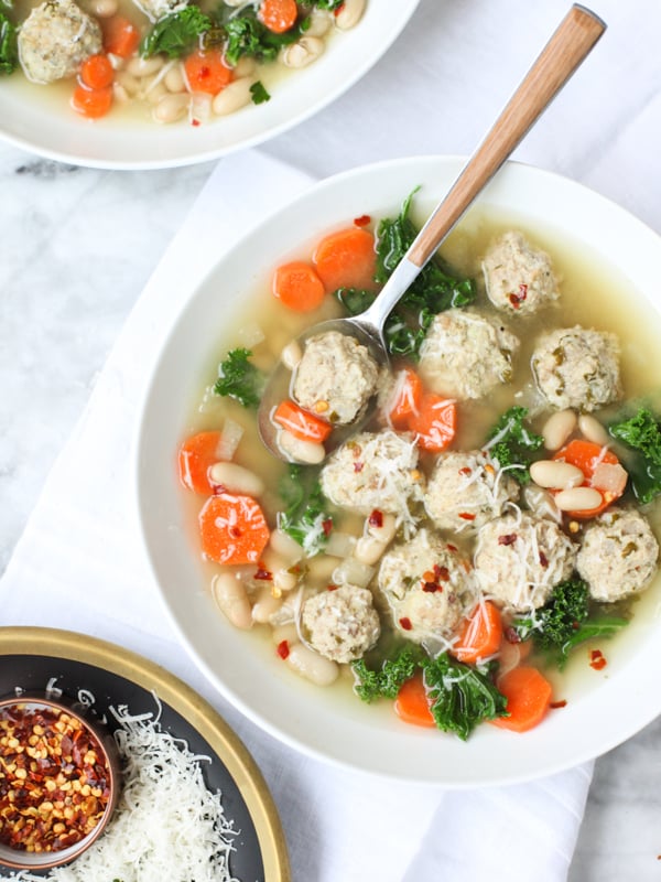 Skinny Slow Cooker Kale and Turkey Meatball Soup | foodiecrush.com #healthy #easyrecipes #comfortfood 