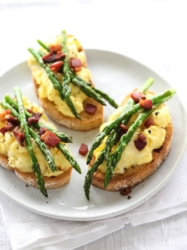 Scrambled Egg and Roasted Asparagus Toasts | foodiecrush.com