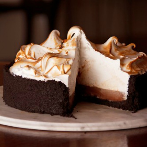 Chocolate Cream Pie with Swiss Meringue from SippitySup on foodiecrush.com