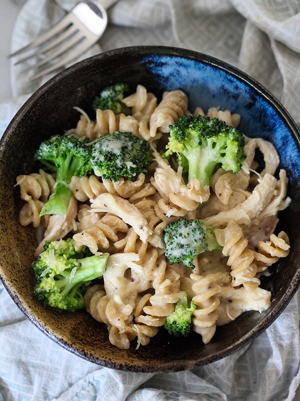 Cheesy Chicken and Broccoli Whole Wheat Pasta on foodiecrush.com
