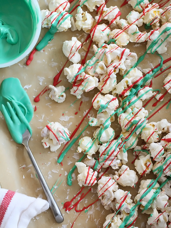 White Chocolate Peppermint Popcorn with Cashews on foodiecrush.com 