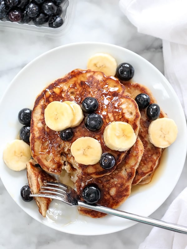 The Best Banana Bread Pancakes | foodiecrush.com #easy #mix #buttermilk