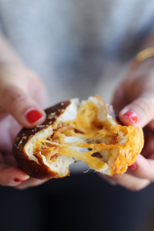 Cheddar Cheese and Bacon Stuffed Pretzel Buns from Honestly Yum | foodiecrush.com 