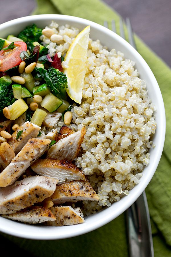 Chicken & Quinoa Bowl with Veggies from thecozyapron.com on foodiecrush.com