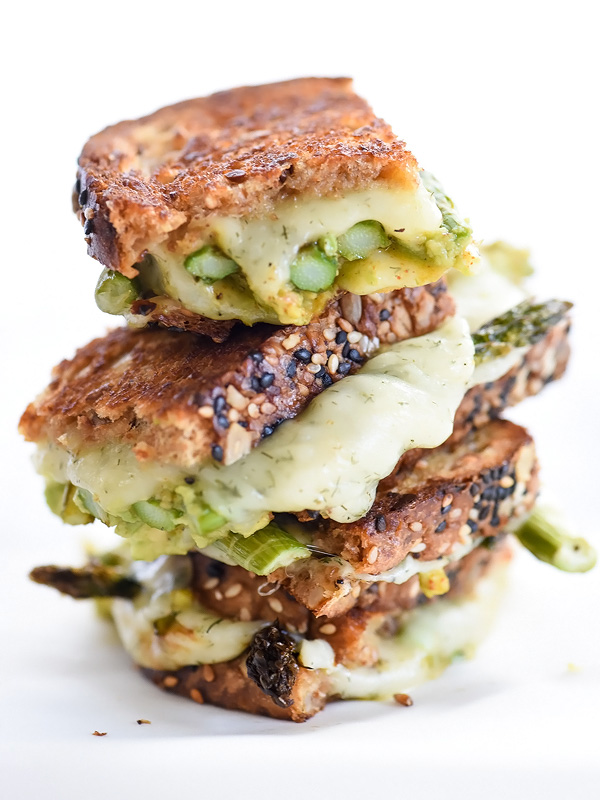 Spicy Smashed Avocado & Asparagus with Dill Havarti Grilled Cheese | foodiecrush.com #sandwich #recipes #lunches #breads 