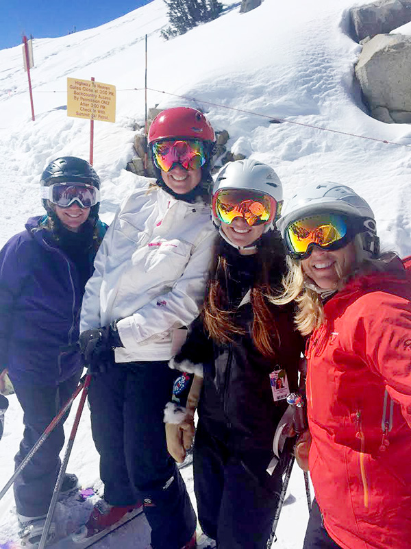 girls-ski