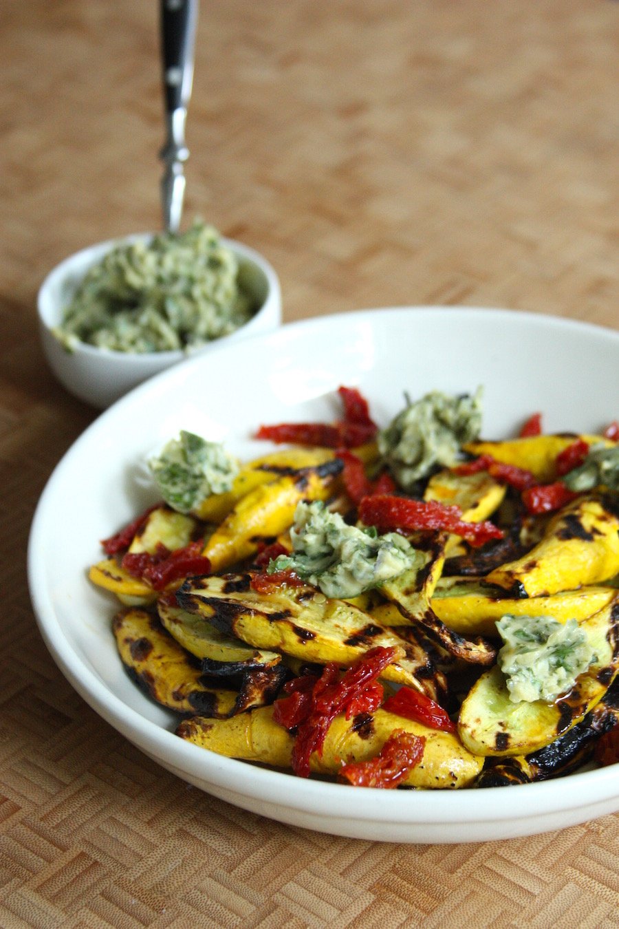 Grilled Summer Squash with Sun-Dried Tomatoes and Basil Ghee by Project Domestication | foodiecrush.com 
