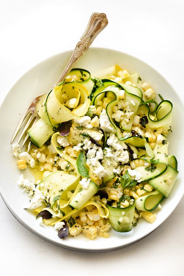Zucchini and Fresh Corn Farmers' Market Salad with Lemon-Basil Vinaigrette | foodiecrush.com #cold #raw #recipes #healthy #corn #shaved