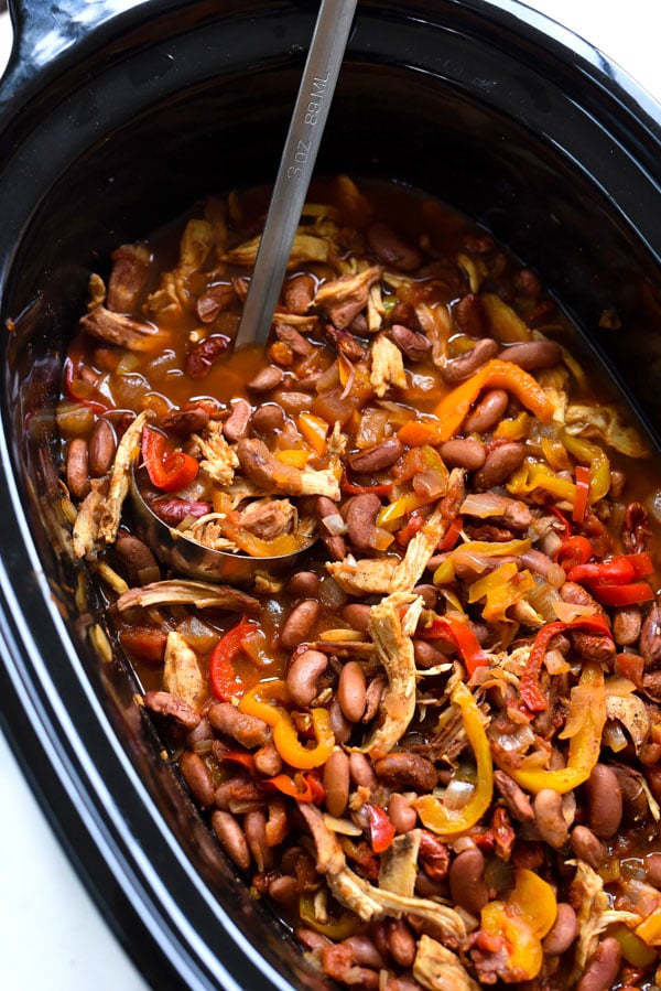 Mexican flavors and sweet peppers make this so good! Slow Cooker Chicken Fajita Chili on foodiecrush.com #chili #bellpepper #fajita #chicken