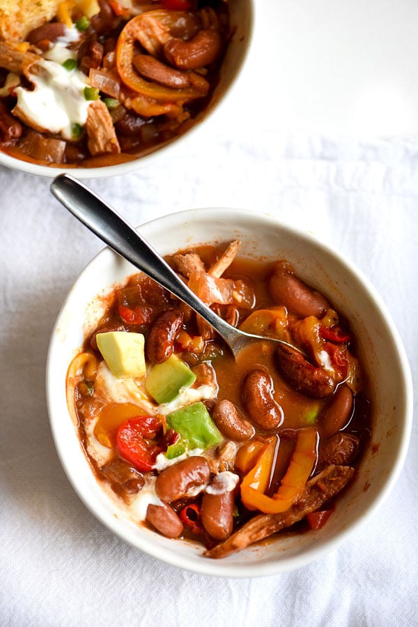 Slow Cooker Chicken Fajita Chili | foodiecrush.com #crockpot #slowcooker #recipes #families #dinners