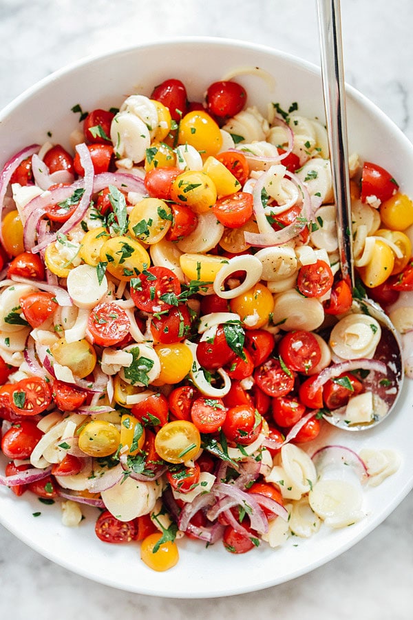 Tomato and Hearts of Palm Salad | #recipes #healthy #dressing #cherrytomatoes foodiecrush.com