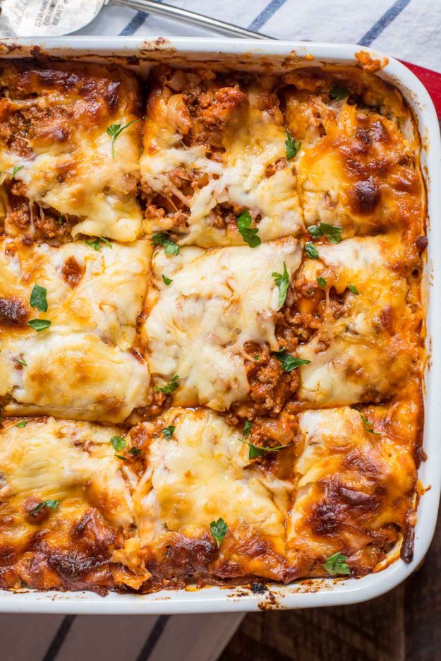 Mom's Cottage Cheese Lasagna from Neighbor Food Blog | foodiecrush.com 