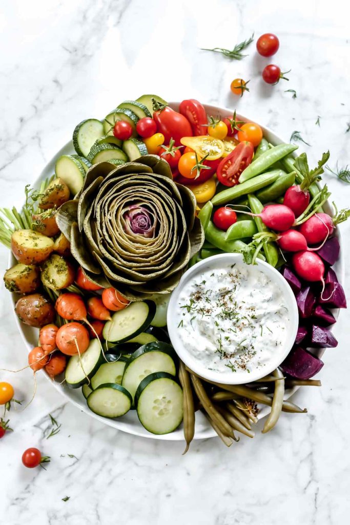 Vegetable Plate with Greek Yogurt Tzatziki Sauce Dip | foodiecrush.com 