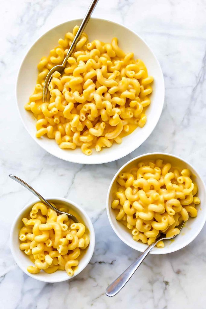 Instant Pot Macaroni and Cheese | foodiecrush.com #instantpot #macaroniandcheese #macaroni #pasta #cheese #comfortfood #recipes #dinnertime