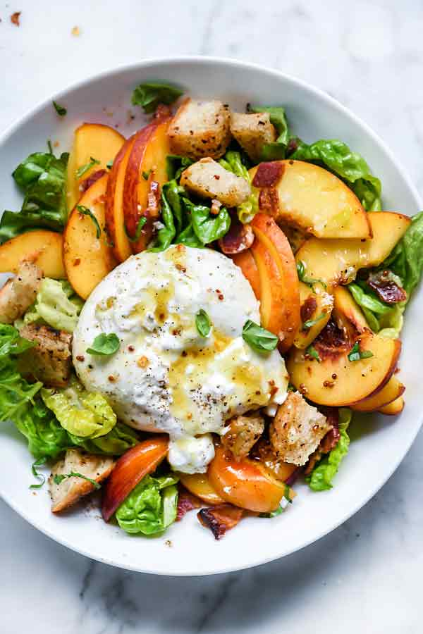 Peach Panzanella Salad with Burrata and Bacon | foodiecrush.com #salad #recipes #peach #bacon #burrata 