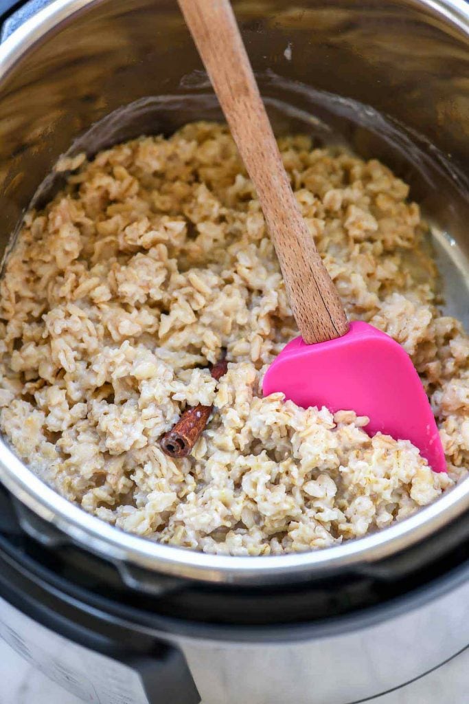 Easy Instant Pot Oatmeal (with Rolled Oats!) – A Couple Cooks