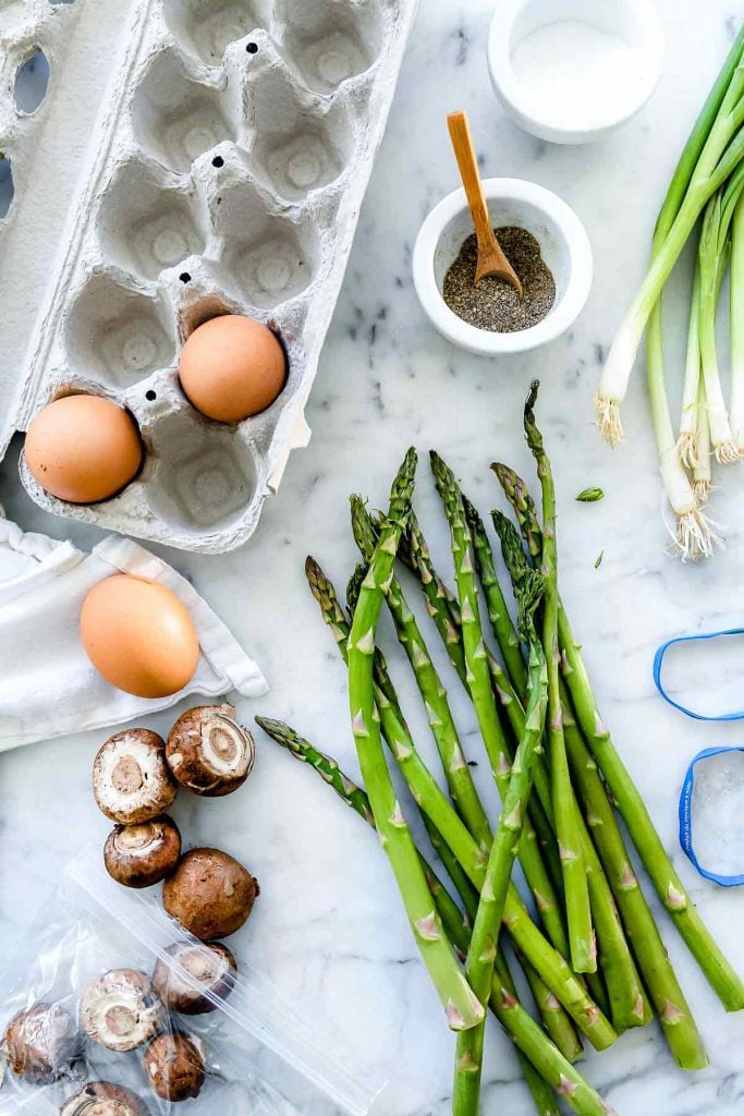 Asparagus and Mushroom Frittata for One | foodiecrush.com #breakfast #frittata #eggs #recipes 