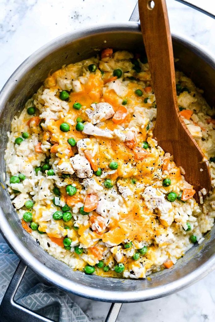 One Pot Chicken and Rice Casserole | foodiecrush.com #chicken #casserole #rice #white #recipes #healthy