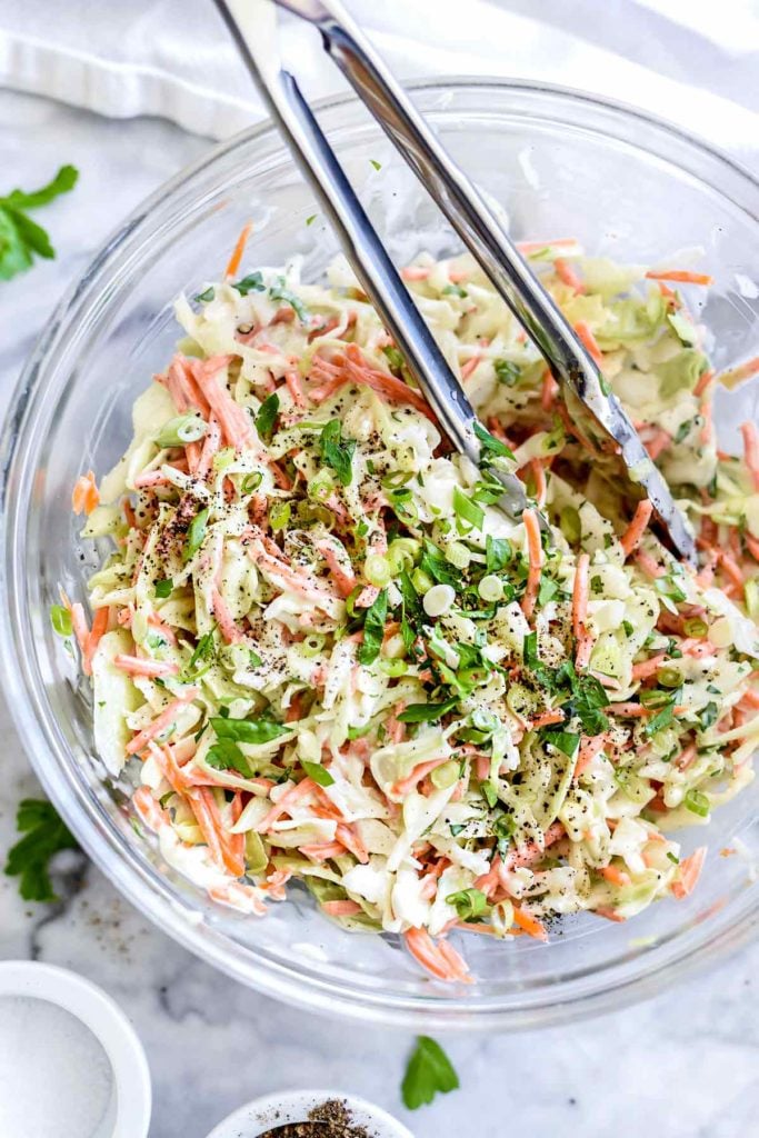Creamy Homemade Coleslaw Dressing: Quick and Simple Recipe 6 Coleslaw Dressing | everydaydeliciouskitchen.com #dresssing #coleslaw #salad #recipes