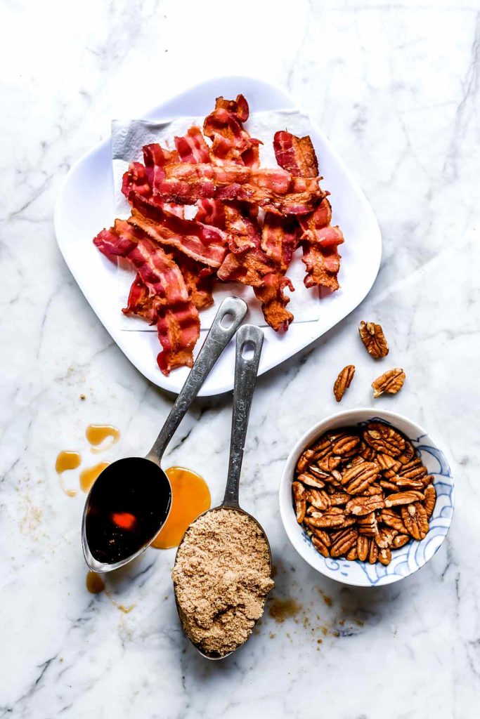 Bacon Pacanes Érable Cassonade ingrédients |  foodiecrush.com