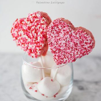 Rice Krispie Valentine Lollipops || FoodieCrush