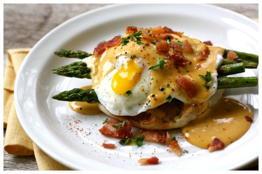 530_IMG_8610_2_eggs_benedict_with_bbq_hollandaise