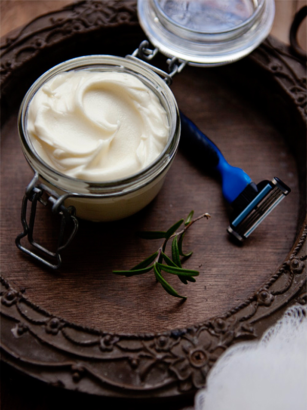homemade-rosemary-mint-shaving-cream-fin