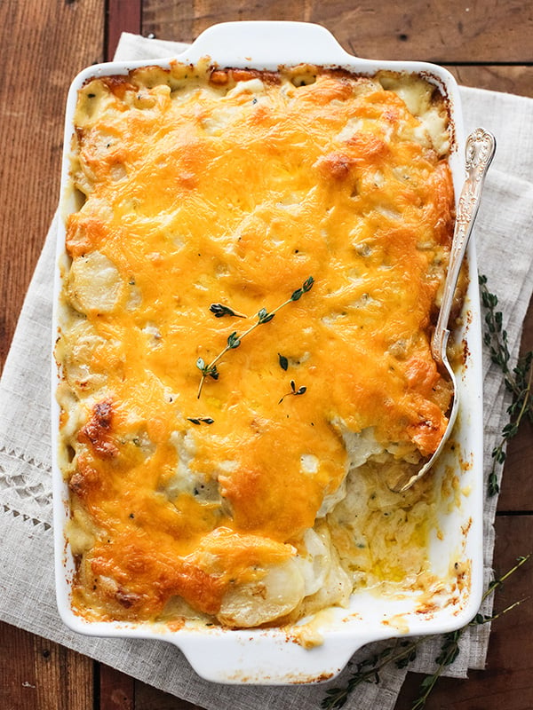 Cheesy Scalloped Potatoes | foodiecrush.com