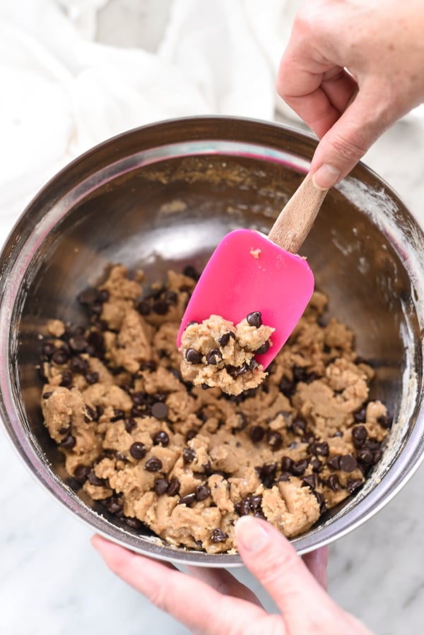how to make chocolate chip cookies from scratch