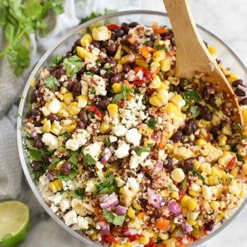 Southwest Quinoa and Grilled Corn Salad is a simple but flavor packed side dish | foodiecrush.com