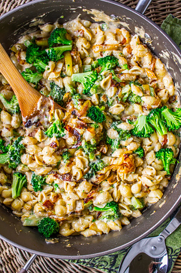 Mac 'n Cheese with Caramelized Onions and Broccoli from The Food Charlatan on foodiecrush.com