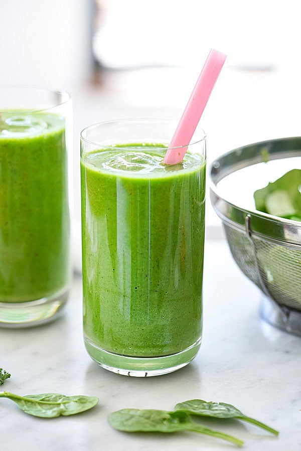 Best Superfood Smoothies  Make The Best Detox Smoothie