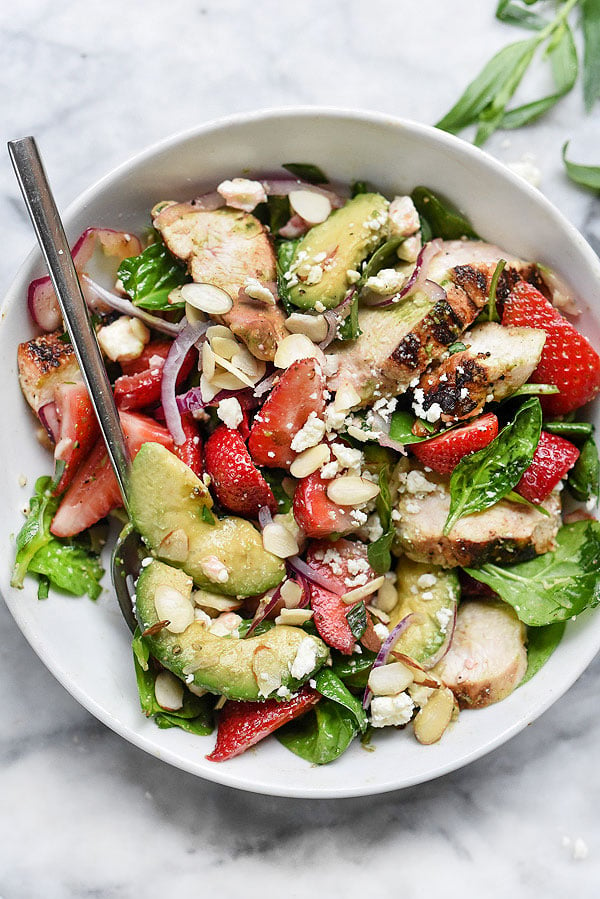Strawberry and Avocado Spinach Salad with Chicken | #spinach #recipe #balsamic #chicken #healthy foodiecrush.com