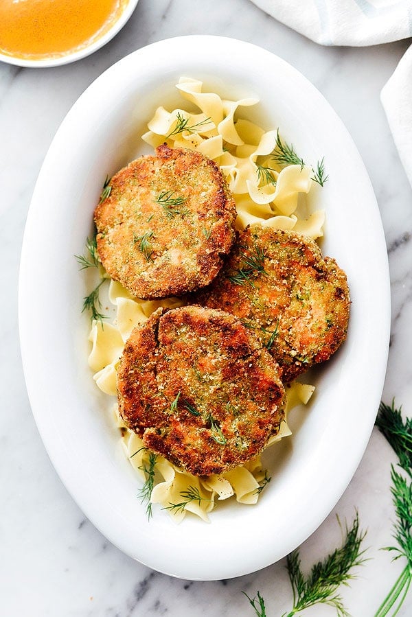 Salmon Cakes Roasted Red Pepper