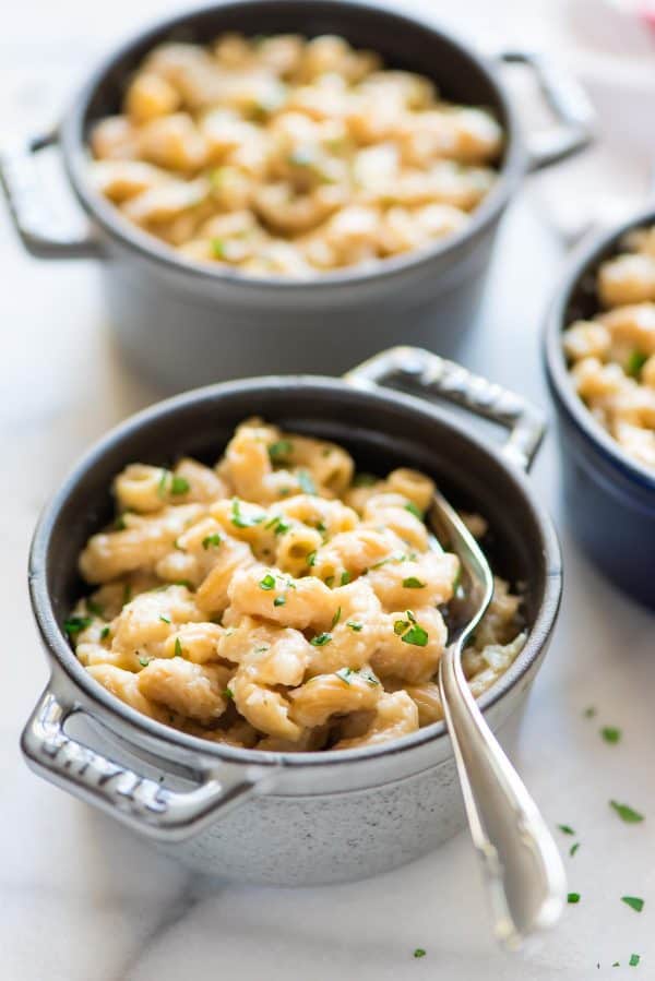 Instant Pot Cauliflower Mac and Cheese from wellplated.com on foodiecrush.com