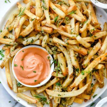 Killer Garlic Fries with Rosemary | foodiecrush.com #fries #frenchfries #garlic #recipes