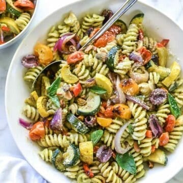 Creamy Avocado Pasta Salad with Roasted Vegetables | foodiecrush.com #salad #pastasalad #almondmilk #vegetable #avocado #creamy