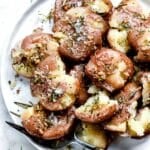 Rosemary Garlic Smashed Red Potatoes | foodiecrush.com #potatoes #sidedish #smashed #baked #redpotatoes