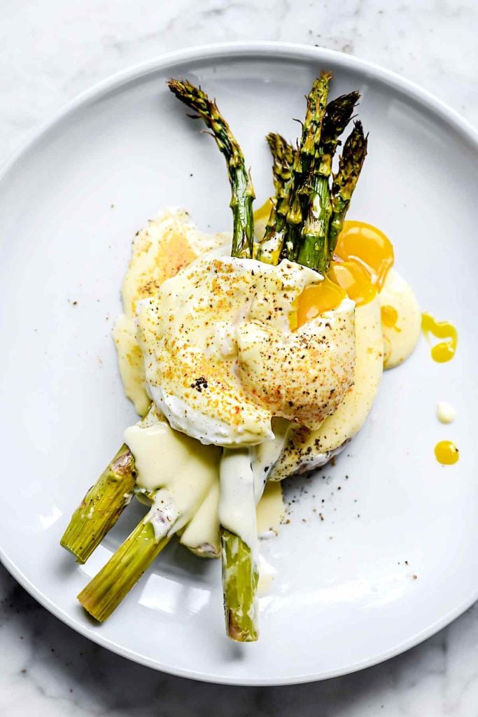 Asparagus with Blender Hollandaise | foodiecrush.com #hollandaise #egg #asparagus