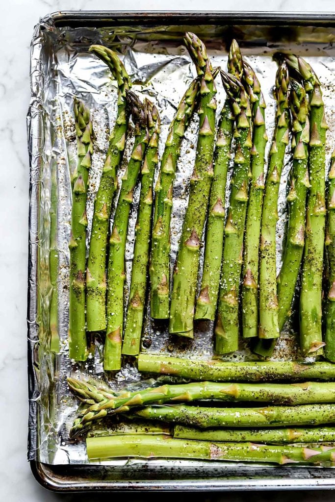 Oven Roasted Asparagus Recipe | foodiecrush.com #asparagus #side #recipe #healthy