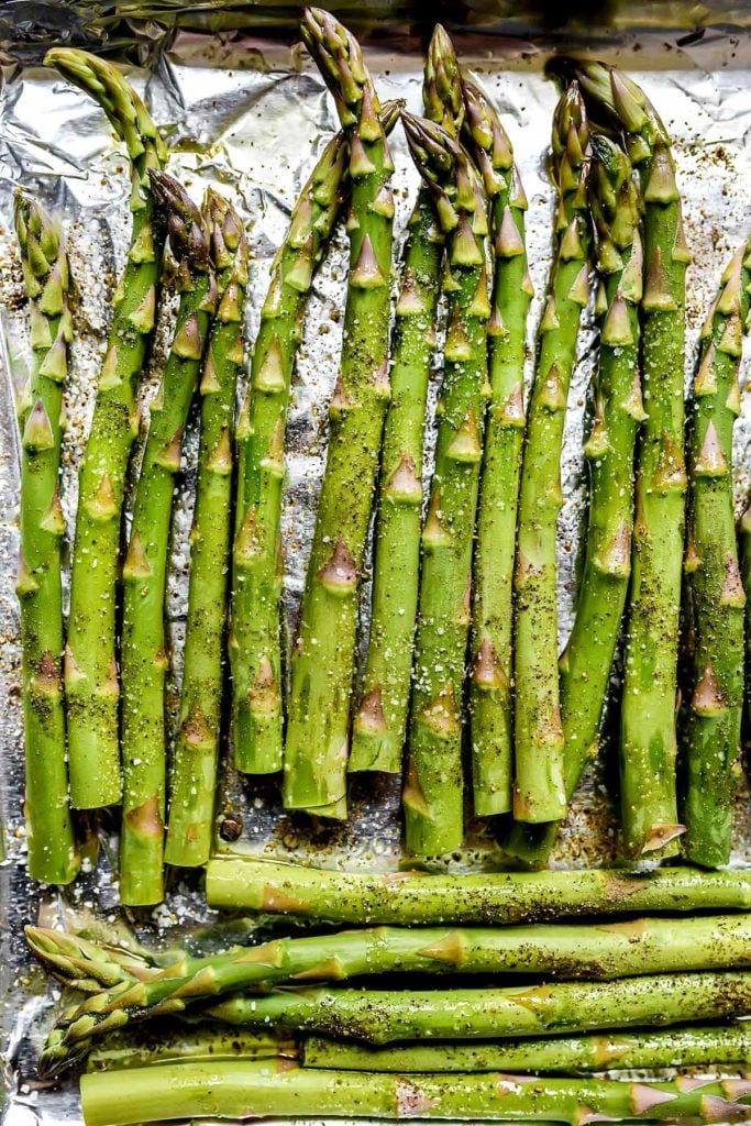 Roasted Asparagus | foodiecrush.com #asparagus #side #recipe #healthy