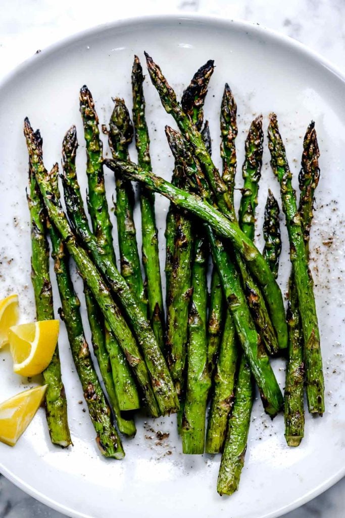 Grilled Asparagus | foodiecrush.com #asparagus #grilled #grilling #healthy #recipes