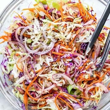 Tangy Vinegar Coleslaw (No Mayo) foodiecrush.com #coleslaw #vinegar #recipes #easy #healthy