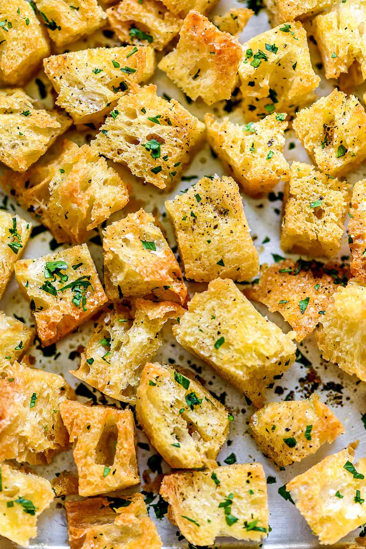 How to Make Homemade Croutons - foodiecrush .com