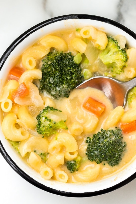 Macaroni and Cheese Soup with Broccoli from Skinnytaste on foodiecrush.com