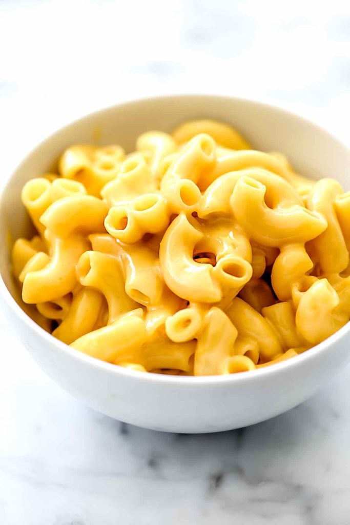 Easy Homemade Mac n Cheese on the Stovetop | foodiecrush.com